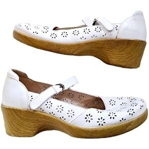 ALEGRIA WHITE LAZER CUT FLORAL CLOGS SHOES SZ 9 EU 40
